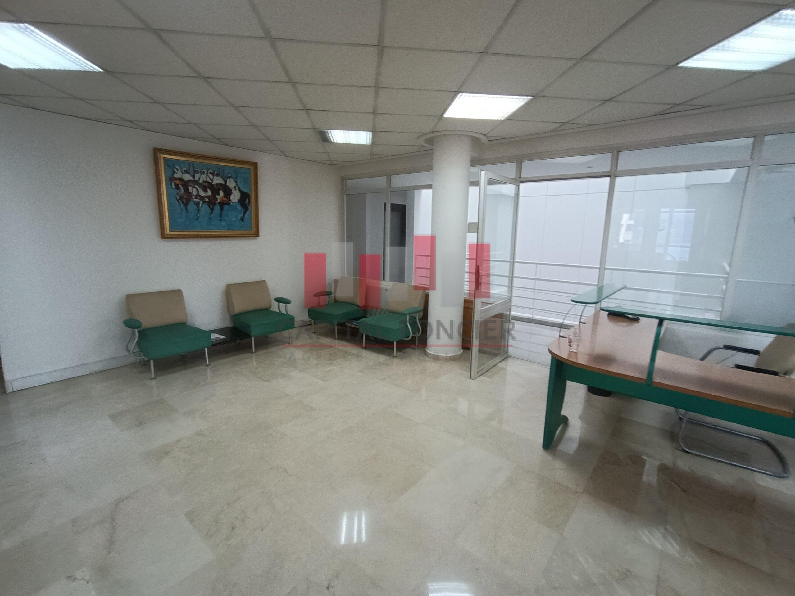Bureau à louer 30 000 dh 255 m² - Racine Casablanca