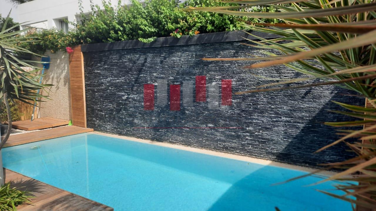 Villa à vendre 11 500 000 dh 475 m², 4 chambres - Ain Diab Casablanca