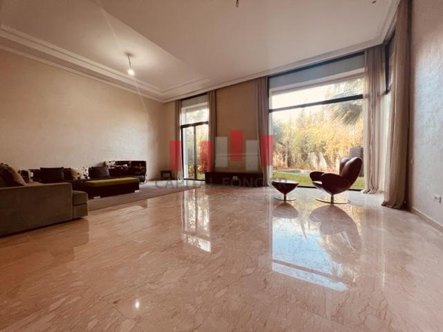 Villa à vendre 5 600 000 dh 380 m², 3 chambres - Tamaris 