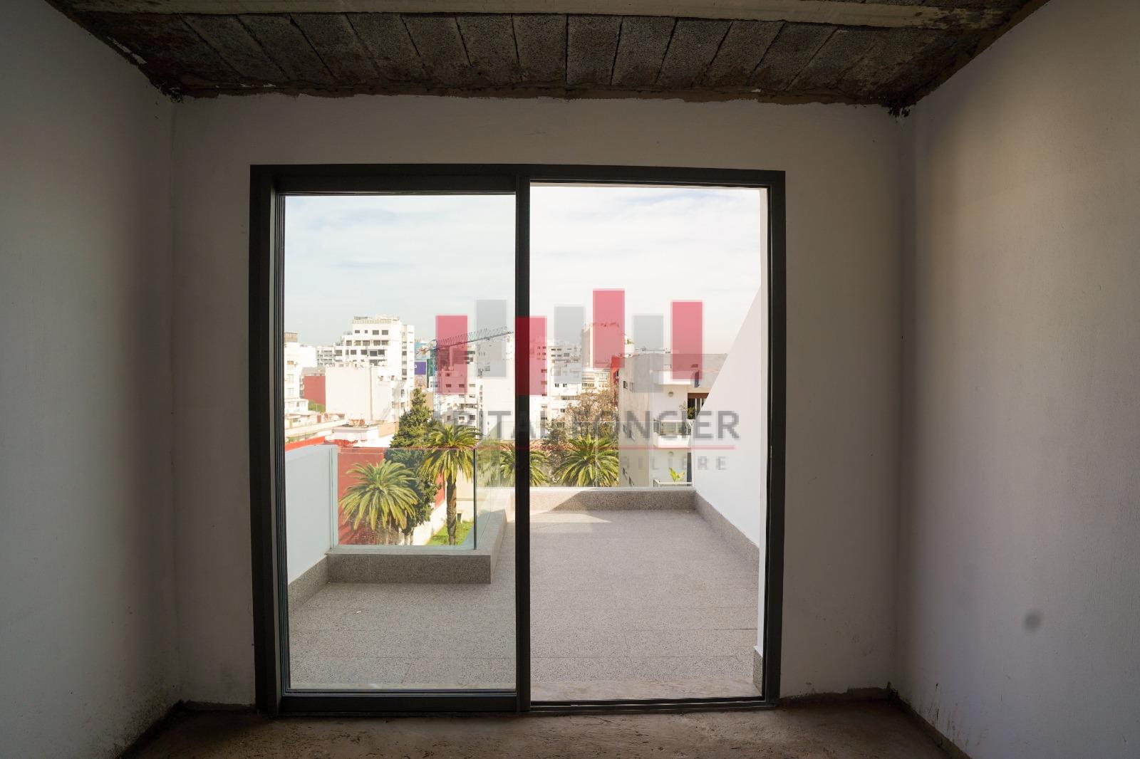 Bureau à louer 15 000 dh 95 m² - Gauthier Casablanca